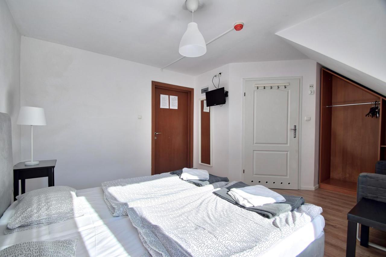 Ow Alfa Hotel Rewal Ngoại thất bức ảnh